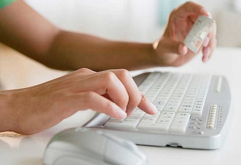 التجارة الإلكترونية في الإمارات: نمو كبير يقوده الشباب والتكنولوجيا.. 160% زيادة في 5 سنوات