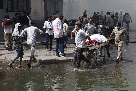 تغطية مباشرة: 279 قتيلاً في تحطم طائرة الخطوط الجوية الهندية والحكومة تشكل لجنة لفحص الأسباب