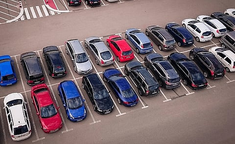 أبو ظبي: مواقف سيارات مدفوعة الأجر بدون تذكرة متاحة في أبراج نيشن