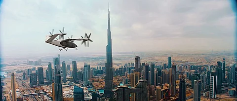 دبي تقود المدن الذكية: إنترنت الأشياء والذكاء الاصطناعي يعيدان رسم مستقبل النقل الحضري