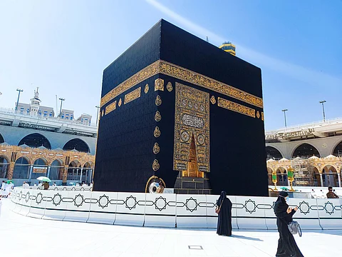 استبدال كسوة الكعبة المشرفة بمناسبة رأس السنة الهجرية
