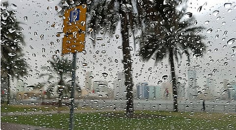 أمطار متوقعة على مناطق بالإمارات وأجواء رطبة