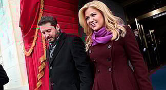 براندون بلاكستوك وكيلي كلاركسون. الصورة: ملف KT