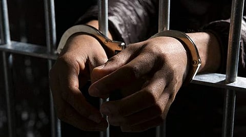 دبي: إدانة 18 شخصاً في اختلاس وغسيل أموال بـ185 مليون درهم