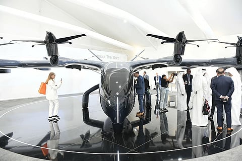 صور من معرض دبي للطيران العام الماضي. الصور: منظمو معرض دبي للطيران