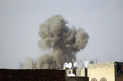 مقتل رئيس حكومة الحوثيين وعددا من الوزراء في غارة إسرائيلية