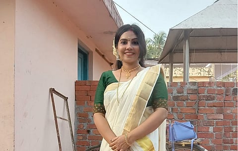 أثوليا شيخار. تصوير: عبد الله كمبالام