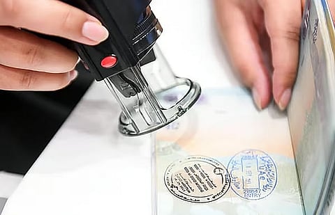 حاملو"الذهبية" يشيدون بالخدمات القنصلية الجديدة