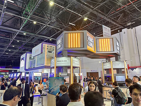 جناح هونج كونج للتكنولوجيا في جيتكس.