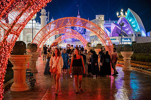 صورة KT: نيراج مورالي