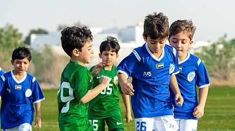 براعم الإمارات يختتمون مهرجاناً كروياً حافلاً بالمواهب