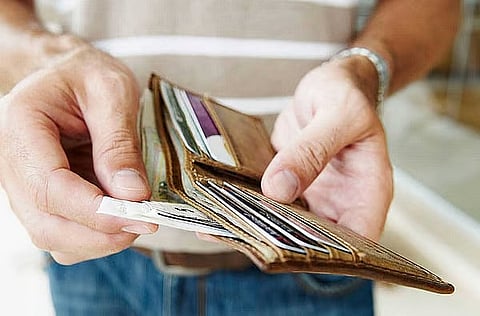 43% فقط تفاوضوا على رواتبهم: التنافس في الإمارات يكبح زيادات الأجور