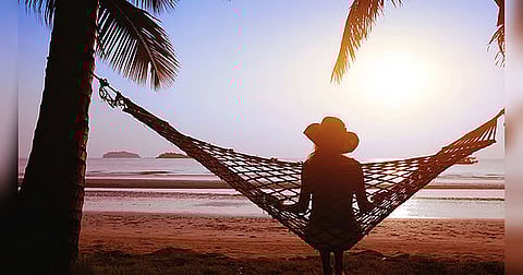 "سياحة الشاشات" تُصبح اتجاه السفر الأبرز لـ 81% من سكان الإمارات