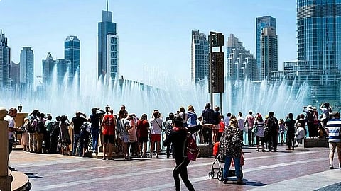 دبي تستعد لتحطيم رقم قياسي جديد في السياحة مع تدفق الزوار لتجارب مبتكرة