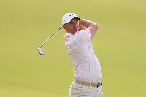 الفائز بخمس بطولات كبرى روري ماكلروي.