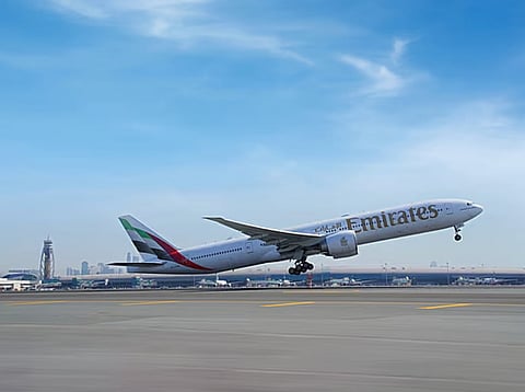 "ستارلينك واي فاي" مجاني على متن أسطول طيران الإمارات