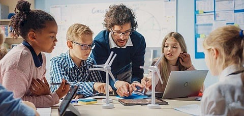 الإمارات والسعودية وجهة للتعليم العالمي بنمو قياسي