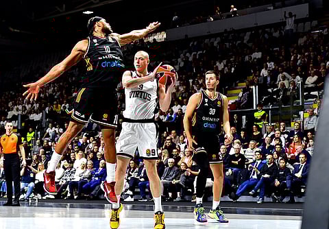 سيطرت دبي لكرة السلة على المباراة من المراحل المبكرة