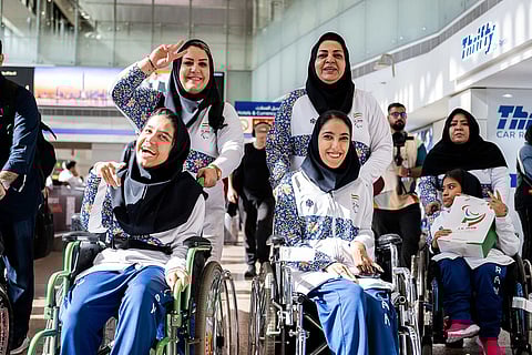 أعضاء الفريق الإيراني.