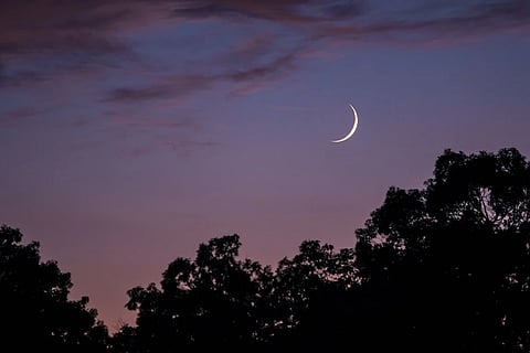 صورة ليلية للهلال تُستخدم لأغراض توضيحية.