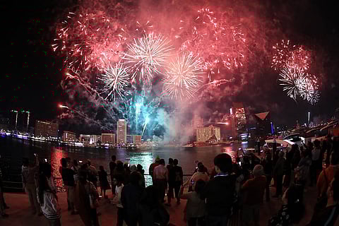 دبي: 48 عرضاً للألعاب النارية في 40 موقعاً لإضاءة ليلة رأس السنة 2026