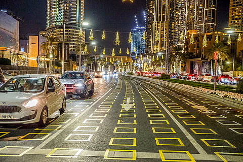 طرق دبي تعلن خطة إغلاقات الطرق في "جي بي آر" ليلة رأس السنة