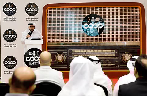 بثٌّ يجمع الموظفين والجمهور.. إذاعة تعاونية الشارقة تبصر النور اليوم