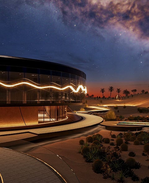 أنهار من لون".. دبي تزرع في قلب الصحراء عملاً فنياً بطول 10 كيلومترات