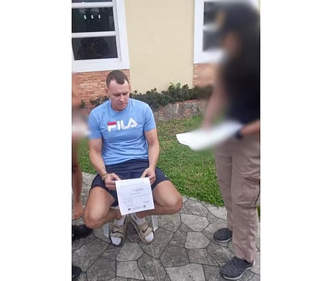 الفلبين تعتقل مدوناً إستونياً أساء للسكان من أجل "المشاهدات"