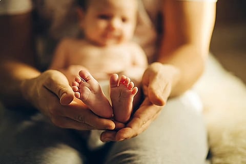 منصات التواصل ترفع وتيرة الطلب على مواليد 1 يناير في الإمارات