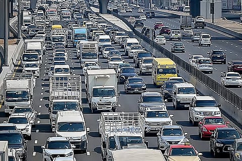 السعودية تُقر ضوابط جديدة لبقاء مركبات "التعاون الخليجي" داخل أراضيها