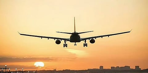 تم إلغاء أكثر من 1800 رحلة جوية – قادمة ومغادرة – في دول الخليج والشرق الأوسط يوم السبت.