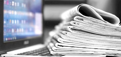 بين "هيبة الخبر" و"سخرية التريند".. صراع الأجيال فوق ركام الأزمات