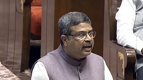 மத்திய கல்வித்துறை அமைச்சர் தர்மேந்திர பிரதான்