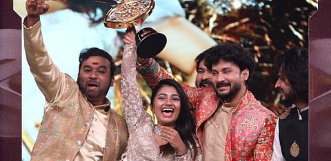 வெற்றியைக் கொண்டாடும் அர்ச்சனா