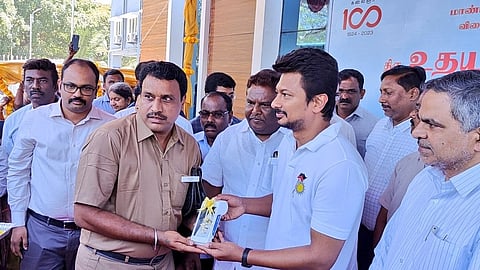 மாநகராட்சி பேருந்துகளில் யுபிஐ வசதி