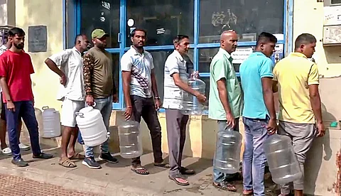 குடிநீர் தட்டுப்பாட்டில் பெங்களூரு: 24 மணிநேர குடிநீர் விநியோகம் நிறுத்தம்!