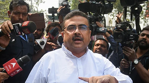 ஷேக் ஷாஜகான் மமதா காவல் துறையின் பாதுகாப்பான கட்டுப்பாட்டில் உள்ளதாக எதிர்க்கட்சித் தலைவர் சுவேந்து அதிகாரி விமர்சனம்