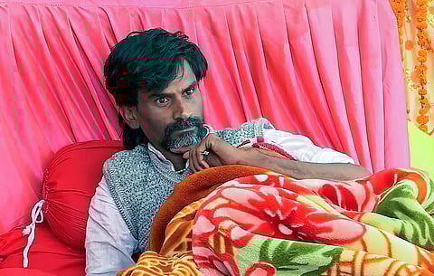 மராத்தா போராட்டம்: ஜராங்கே பாட்டீல், முதல்வர் ஷிண்டே இடையே நீடிக்கும் வார்த்தைப்போர்!