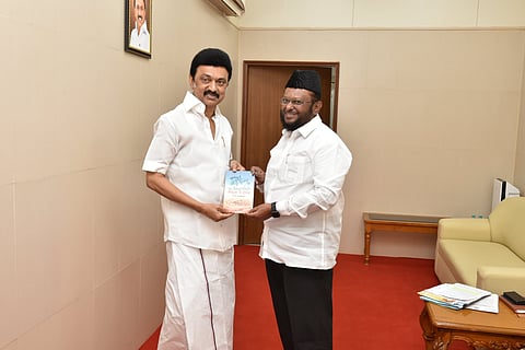 முதல்வரும், திமுக தலைவருமான மு.க. ஸ்டாலினுடன் ஜவாஹிருல்லா (கோப்புப்படம்)