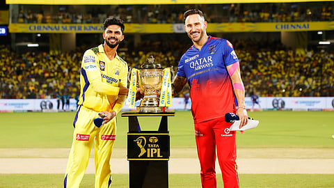 டாஸ் வென்ற ஆர்சிபி பேட்டிங்