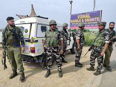 ஜம்மு-காஷ்மீரில் நான்கு ராணுவ வீரர்கள் வீர மரணம்