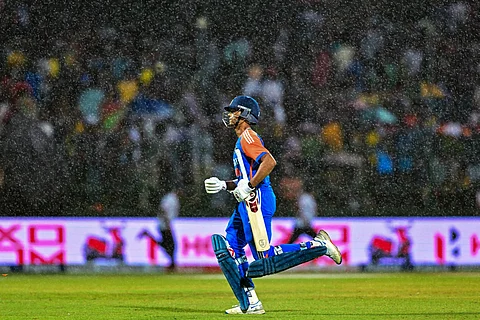 இலங்கையை வீழ்த்தி இந்தியா மீண்டும் வெற்றி