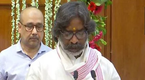 ஜார்க்கண்ட் முதல்வராகப் பதவியேற்றார் ஹேமந்த் சோரன்