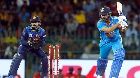 இந்தியா - இலங்கை ஒருநாள் தொடர்: டை ஆன முதல் ஆட்டம்!