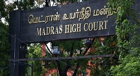 திமுக அமைச்சர்கள் மீதான சொத்துகுவிப்பு வழக்குகளை மீண்டும் விசாரிக்க உத்தரவு