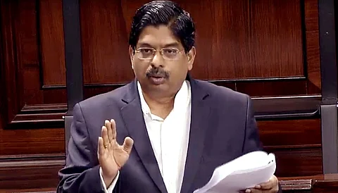 அரசியல் சாசனத்தை மீறும் யுபிஎஸ்சி: திமுக எம்.பி. வில்சன்