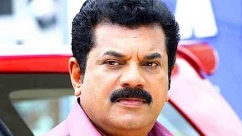 நடிகர் முகேஷை கைது செய்ய நீதிமன்றம் தடை!