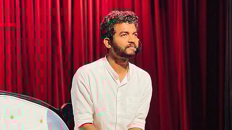 படம்: https://www.facebook.com/paramporulfoundation