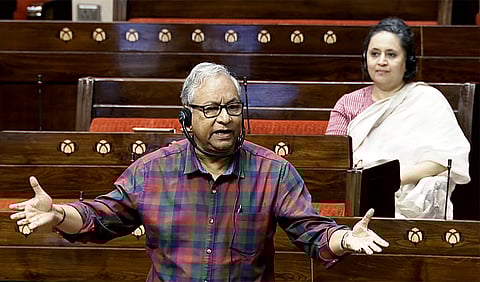 மமதா அரசு மீது அதிருப்தி: ராஜினாமா செய்வதாக டிஎம்சி எம்.பி. கடிதம்